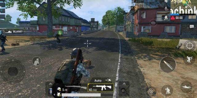 gameplay di Pochinki (dok. Tencent Games/PUBG Mobile)