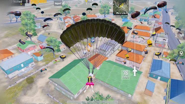 puluhan pemain mendarat di Pochinki (dok. Tencent Games/PUBG Mobile)