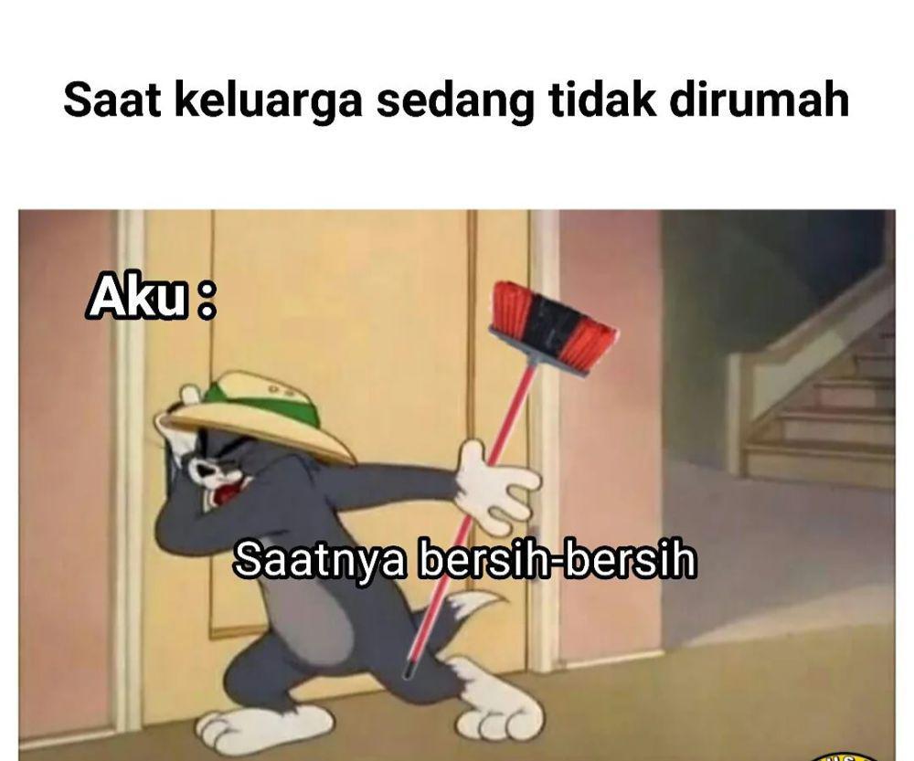 meme cowok bersih-bersih rumah (instagram.com/statuslucu_official)