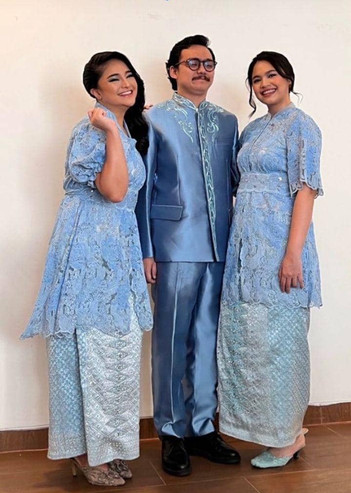potret Marshanda di pernikahan ibunya (instagram.com/redberrywedding)