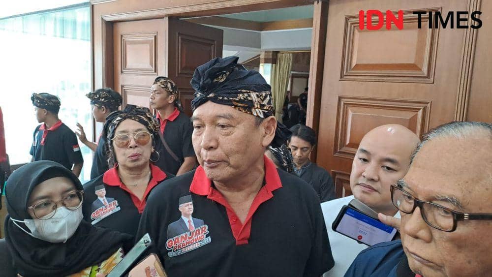 Koordinator Nasional Juragan Mayjen TNI (P) TB Hasanuddin (IDN Times/Azzis Zulkhairil)