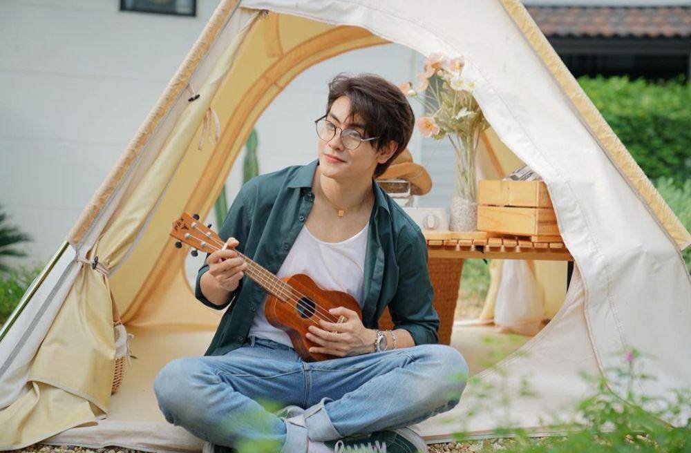 Joong Archen (instagram.com/chen_rcj)