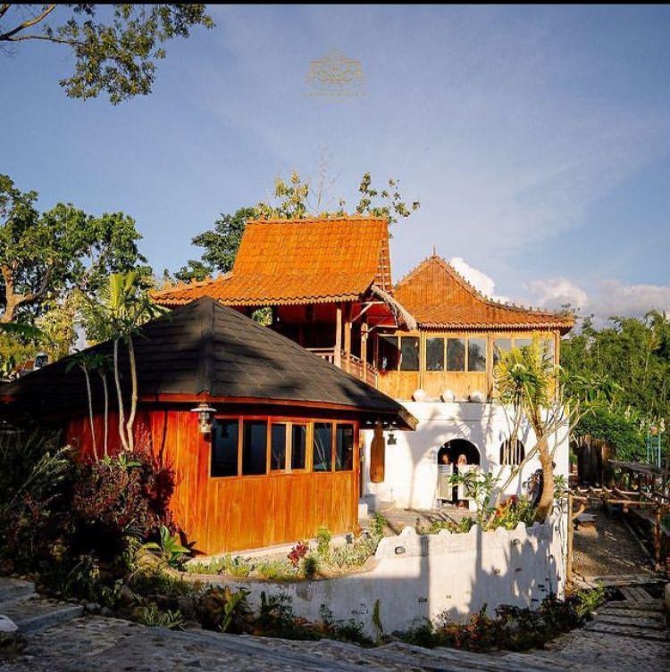 5 Rekomendasi Family Resto yang Berkonsep Nuansa Jawa di Karanganyar