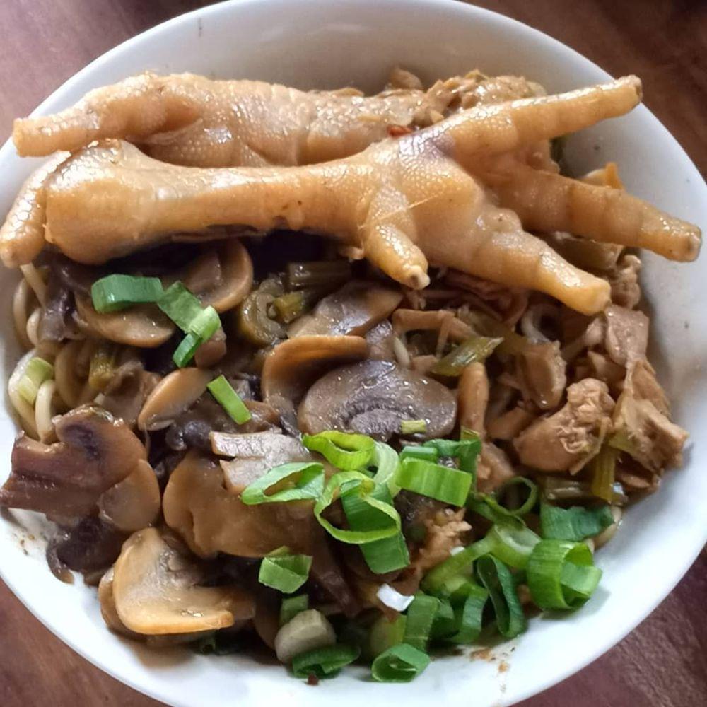 Mie Ayam Jamur Banyumas (instagram.com/mieayamjamurbanyumas)