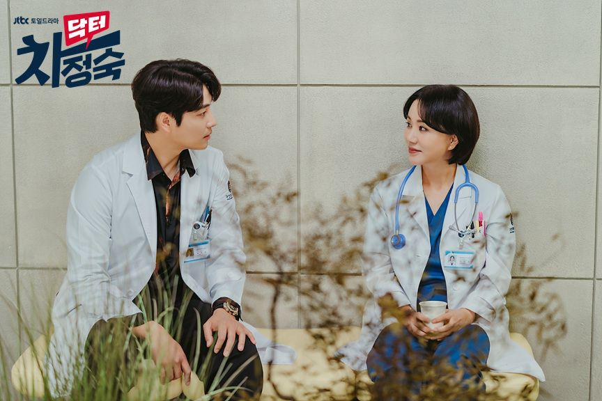 still cut drakor Dr. Cha (dok. JTBC/Doctor Cha)
