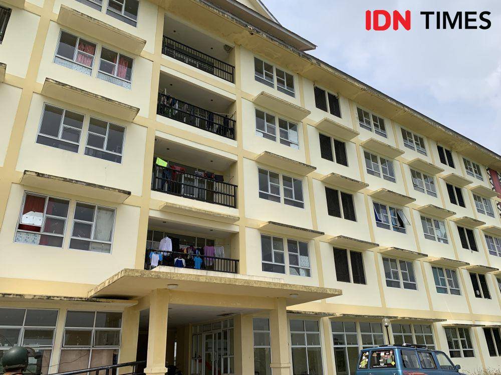 Wisma pegawai RSUD BNH. (IDN Times/Rohmah Mustaurida)