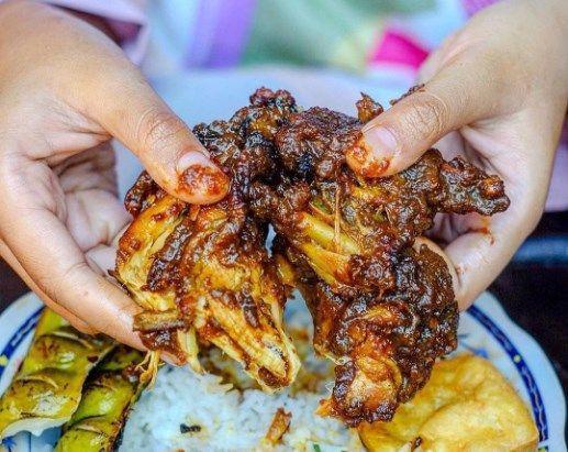 6 Rekomendasi Ayam Pedas di Jogja, Bikin Lidah Terbakar