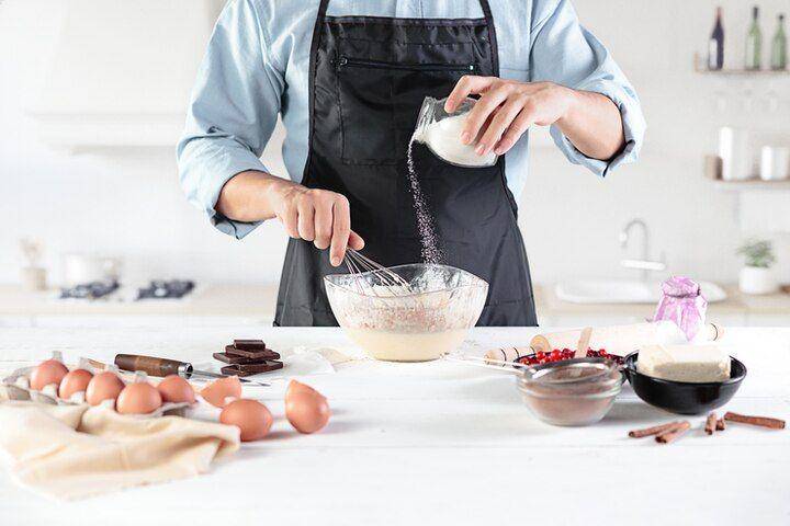 ilustrasi memasak (freepik.com/master1305)