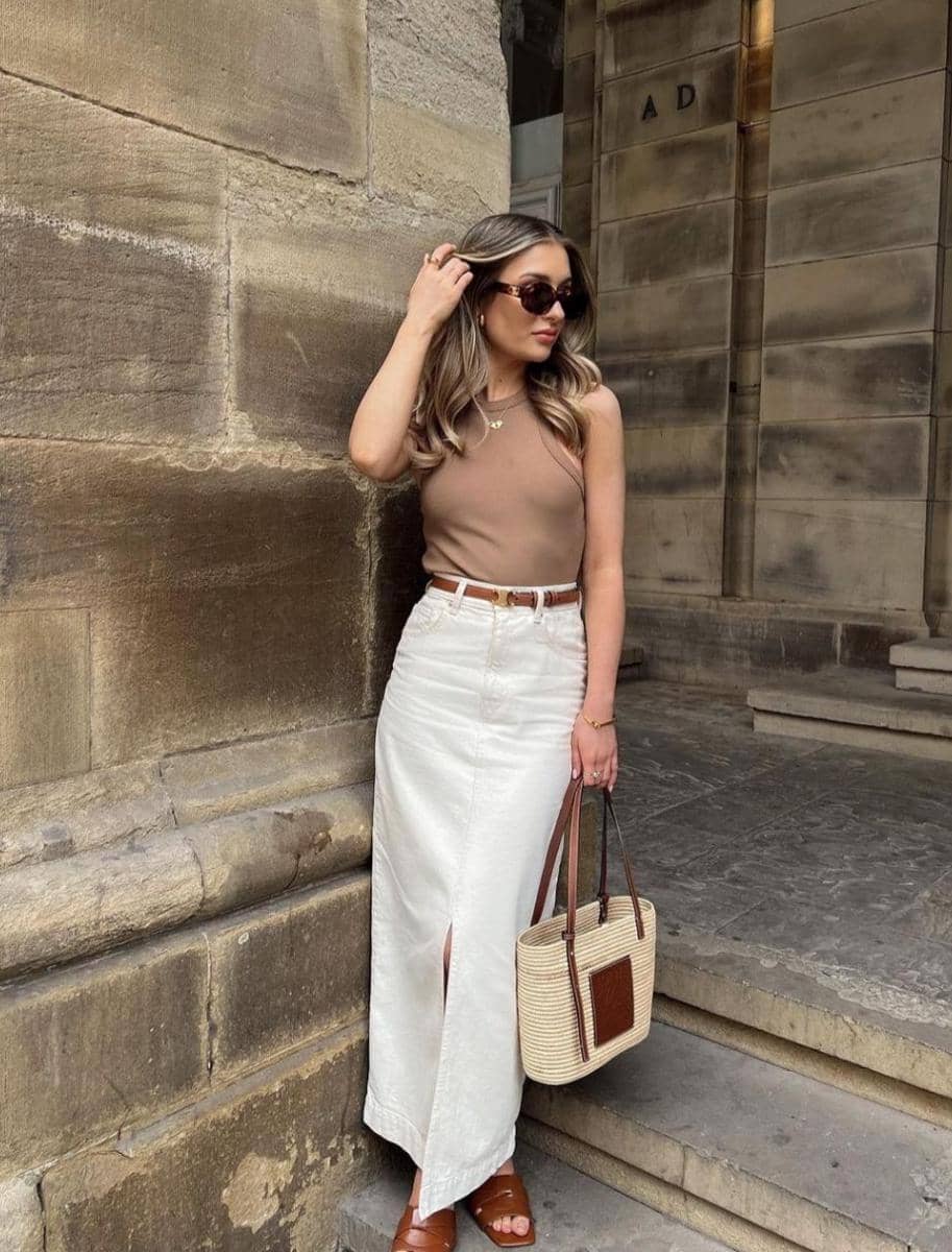 Lily Clark (instagram.com/lilyisabellaclark)