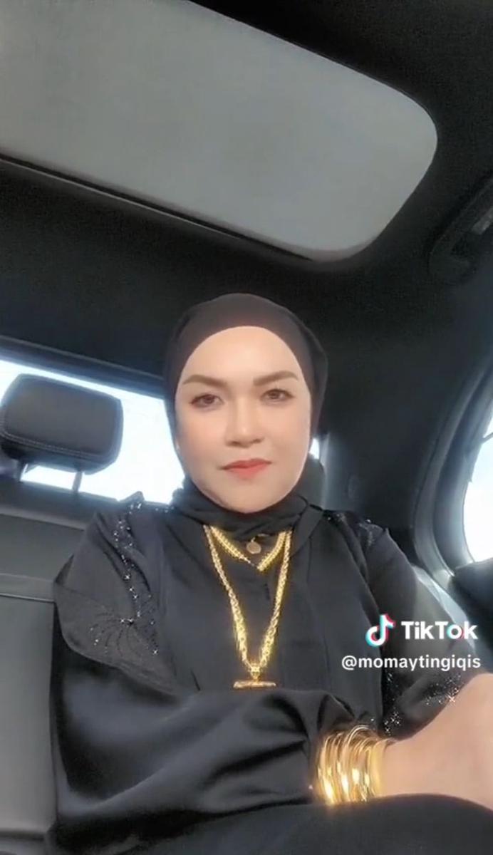 potret ibu Ayu Ting Ting tampil mewah (tiktok.com/momaytingiqis)