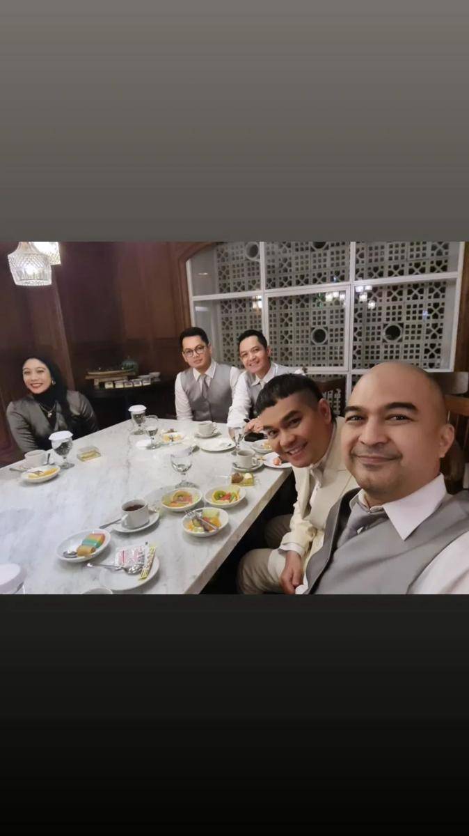 potret groomsmen dan bridesmaid di pernikahan Sahrul Gunawan (instagram.com/dude2harlino)