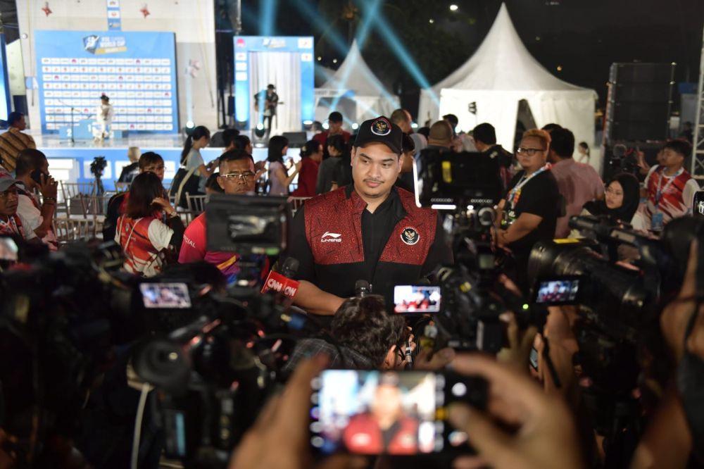 Menpora Dito di Piala Dunia Panjat Tebing 2023. (Dok. Kemenpora)