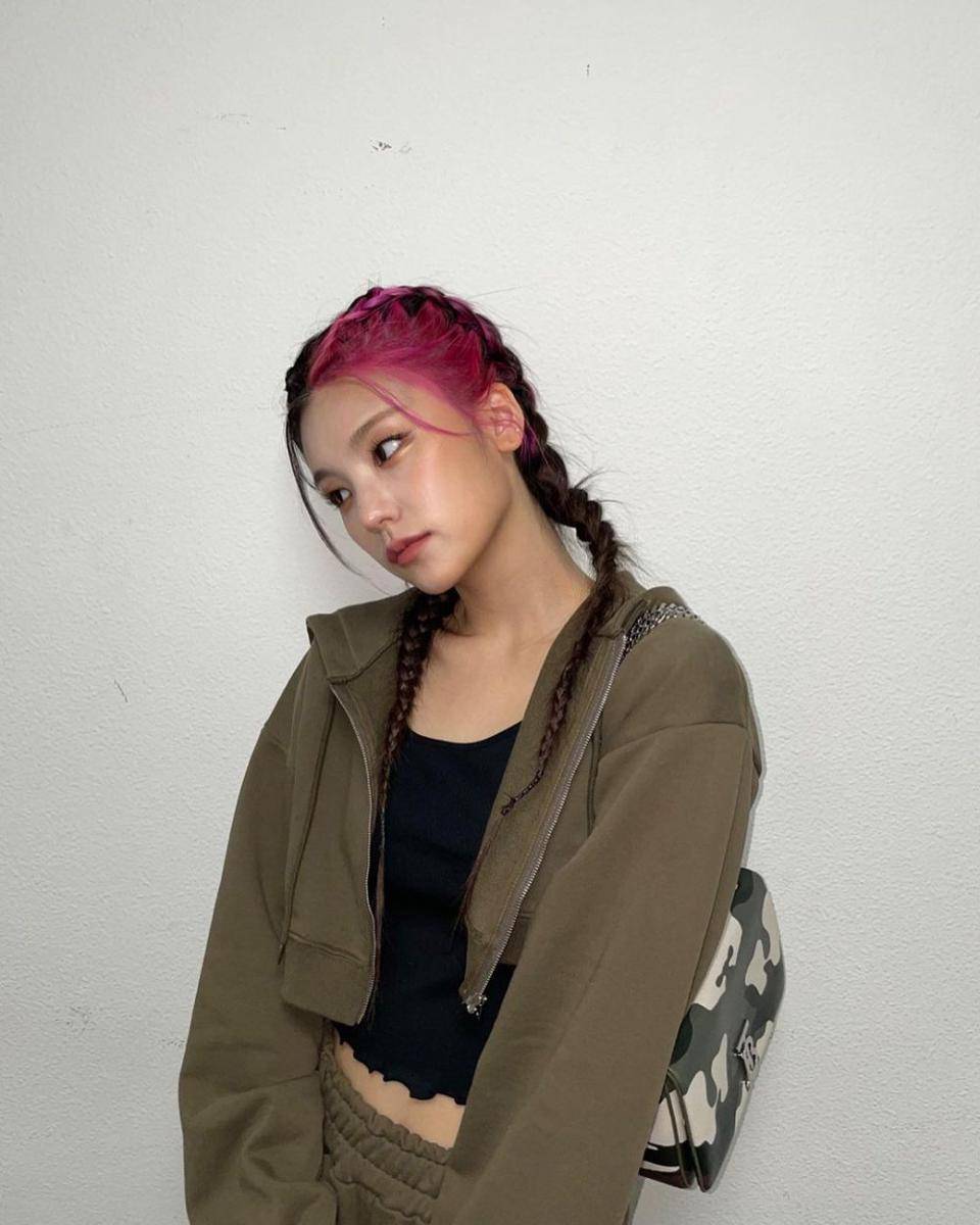 Yeji ITZY (instagram.com/itzy.all.in.us)