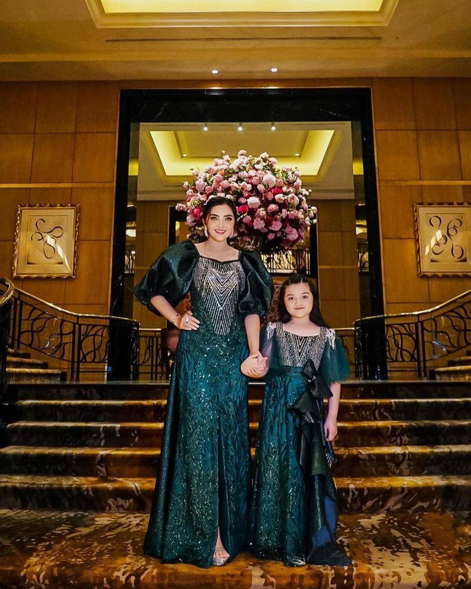Dress brokat Ashanty. (instagram.com/ashanty_ash)