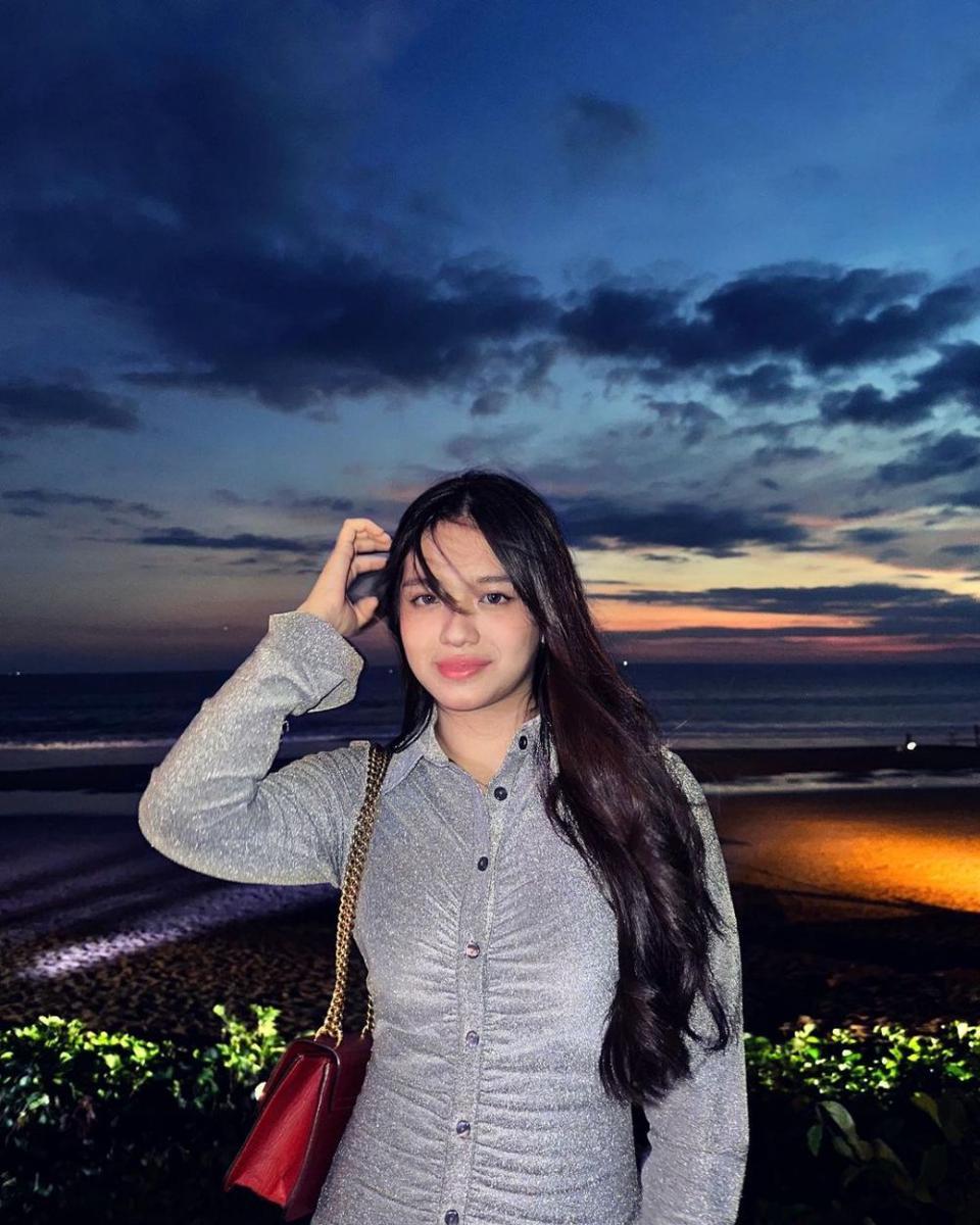 9 Potret Lovely Maria, Anak Angel Karamoy yang Beranjak Remaja