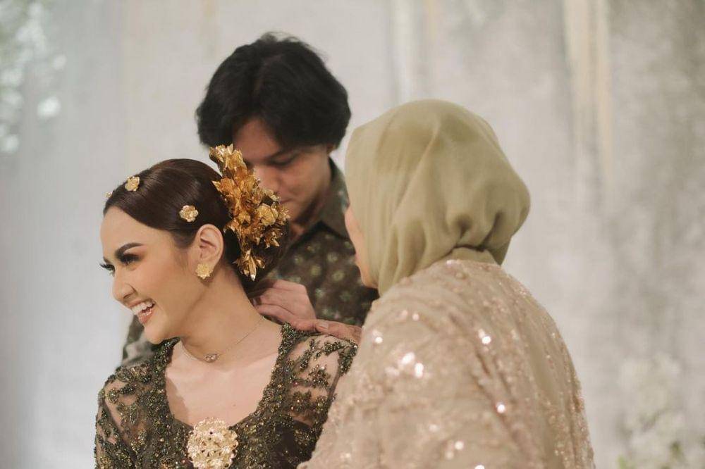 Tunangan Rizky Febian dan Mahalini Raharja (instagram.com/thebridestory)