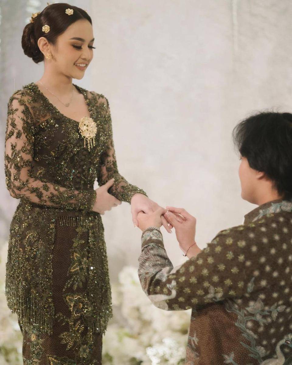 Potret Mahalini dan Rizky (instagram.com/thebridestory)
