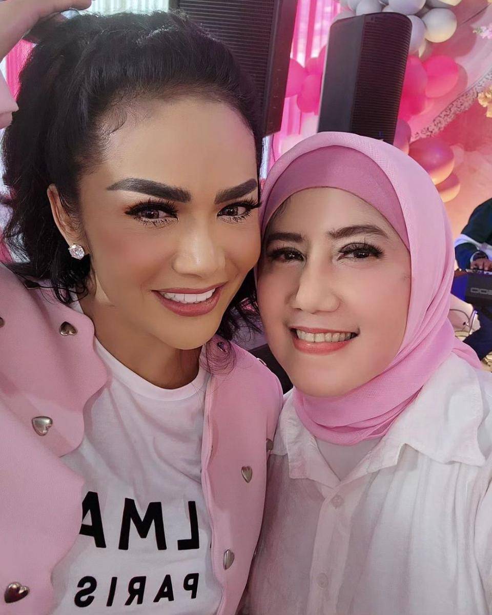 Momen ulang tahun Kristina (instagram.com/inesinthya)
