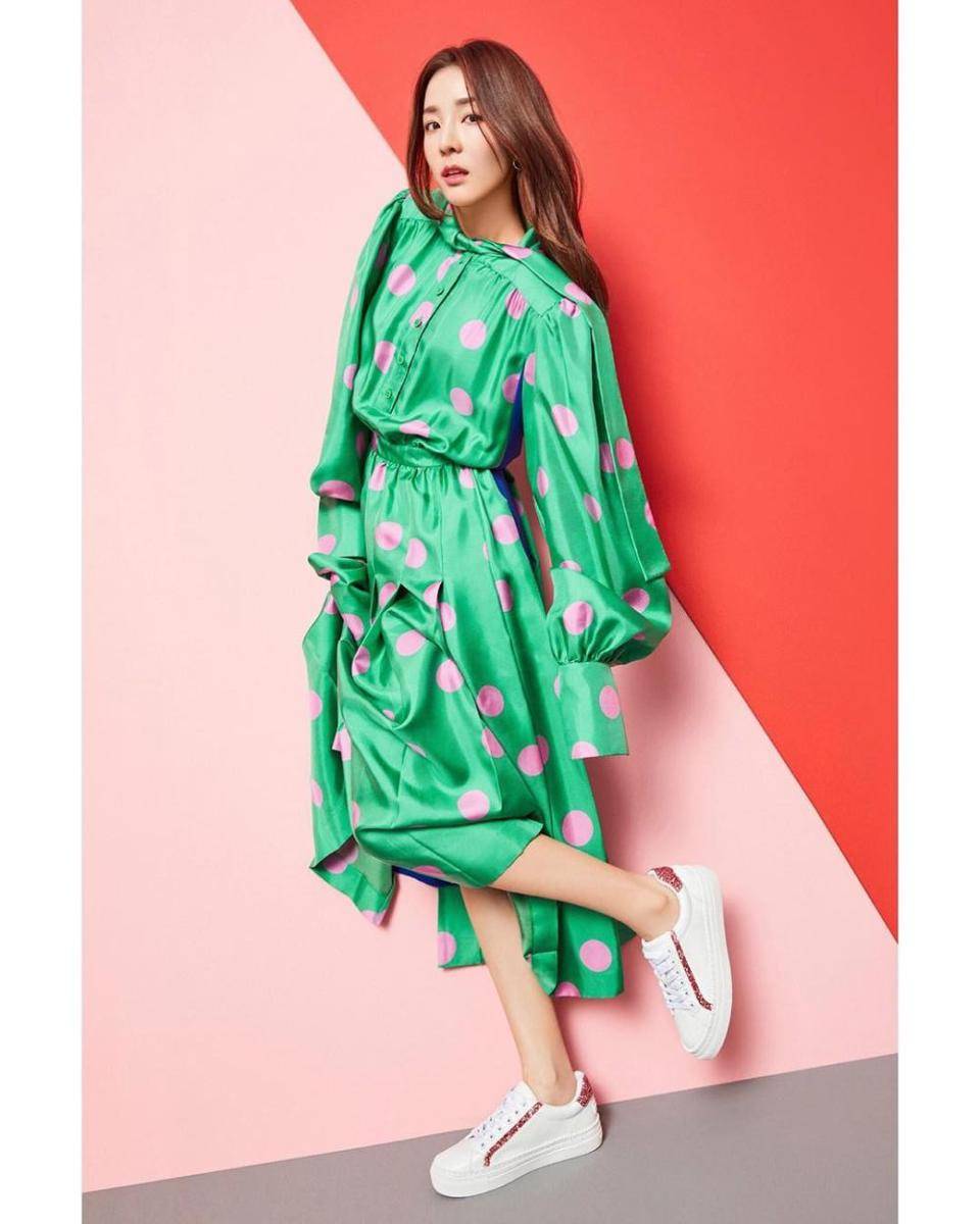 OOTD cewek kue ala Sandara Park 2NE1 (instagram.com/@daraxxi)