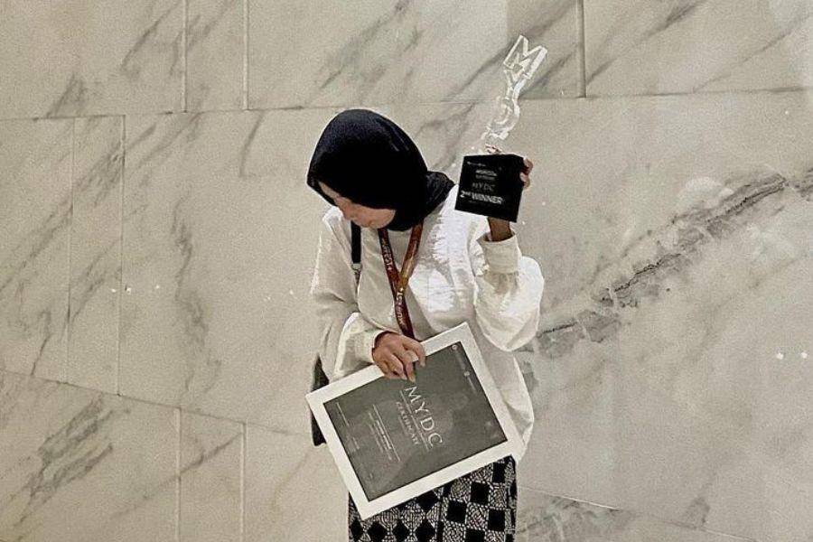 Efi Afifah (instagram.com/affhefii)