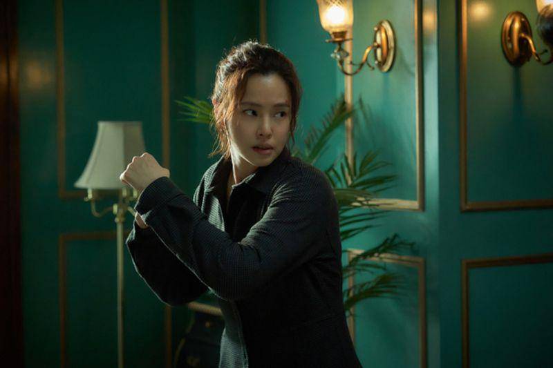 Lee Honey di Phantom (dok. The Lamp/Phantom)