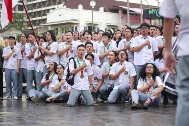 Perayaan Kelulusan SMA Kolese De Britto (Dok. Istimewa/yohanespaskall_)