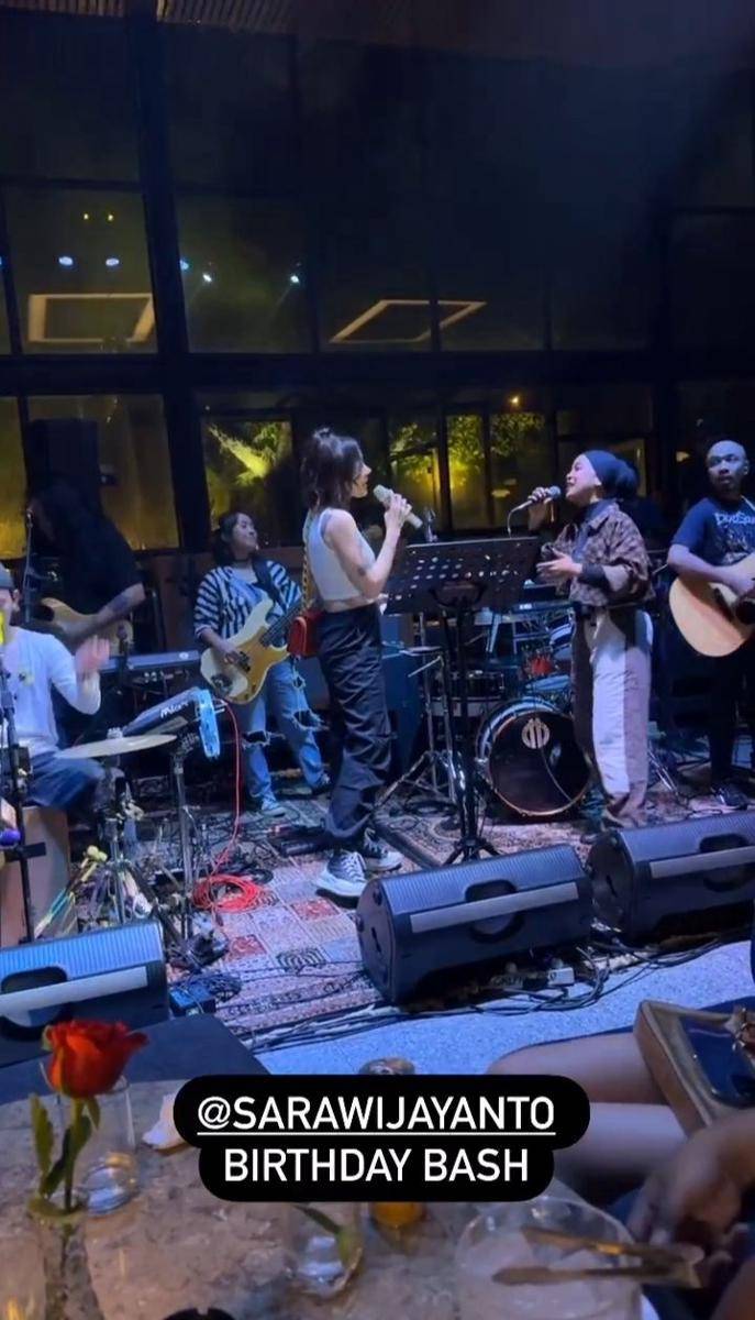 potret ultah ke-44 Sara Wijayanto (instagram.com/rocksoraya)