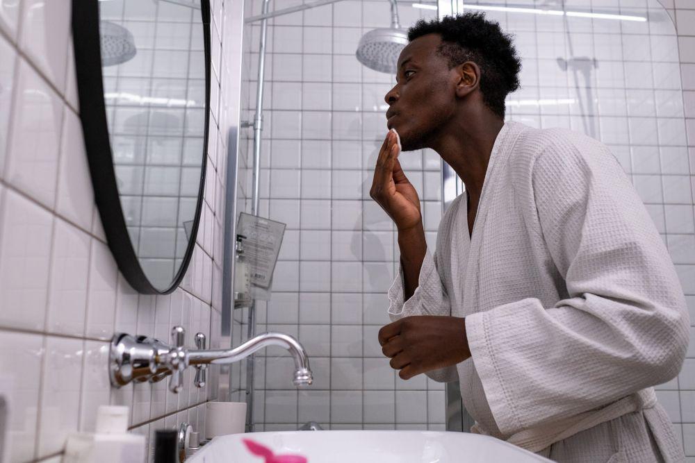 9 Promo Skincare dan Produk Grooming Pria Mei 2023, Banjir Diskon!