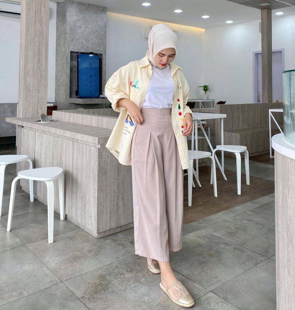 Intan Ghazella (instagram.com/intanghazll_)
