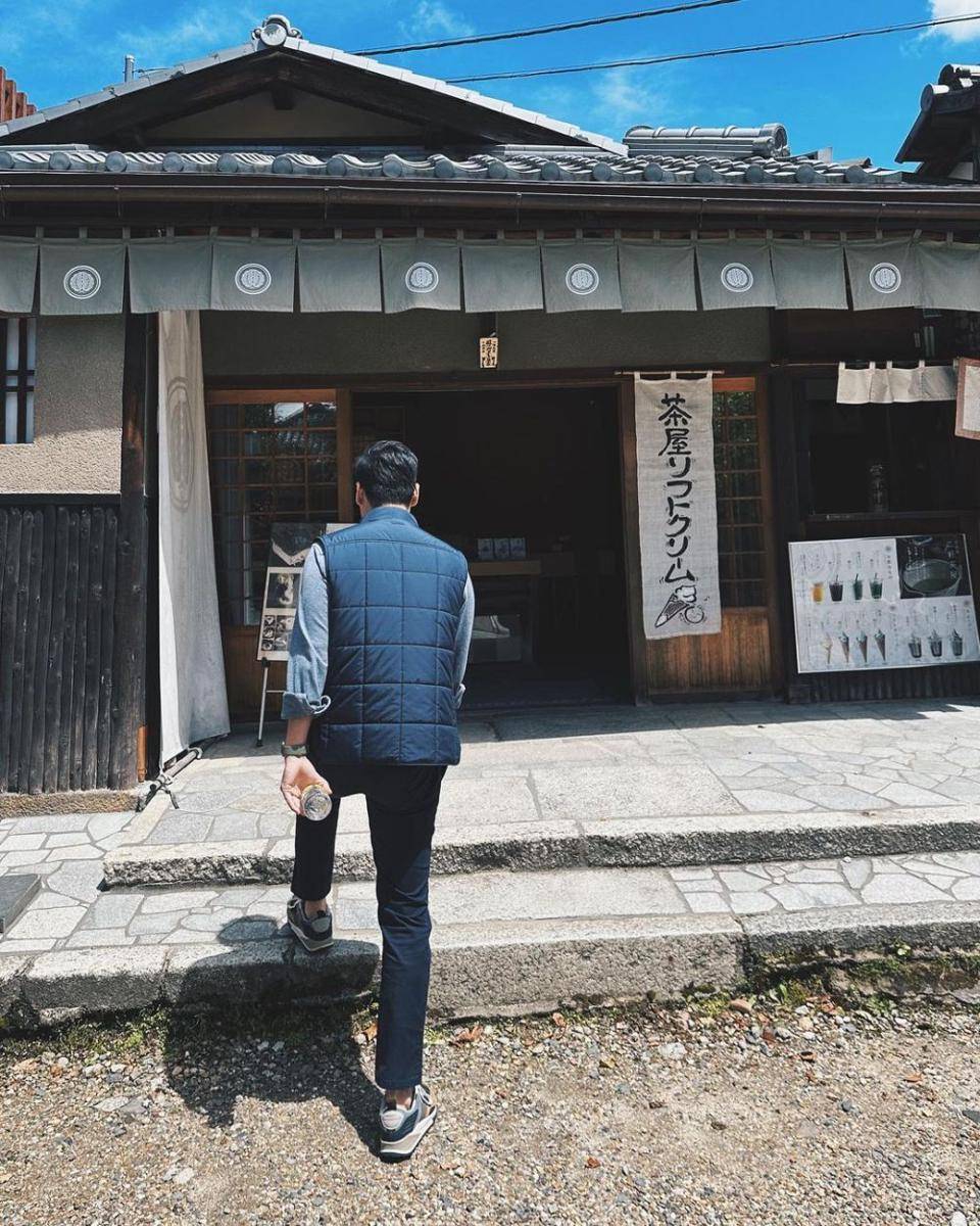potret suami Maudy Ayunda (instagram.com/maudyayunda)