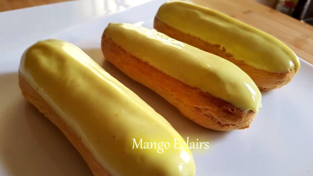 Eclairs à la mangue. (YouTube.com/MawKitchen)