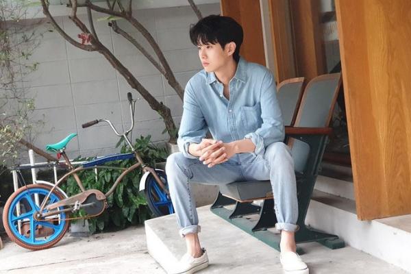 Choi Woo Shik (instagram.com/dntlrdl)