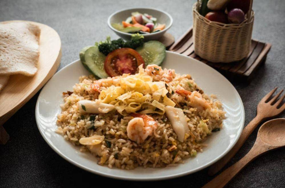 Ilustrasi nasi goreng(unsplash.com/@eprayatama)