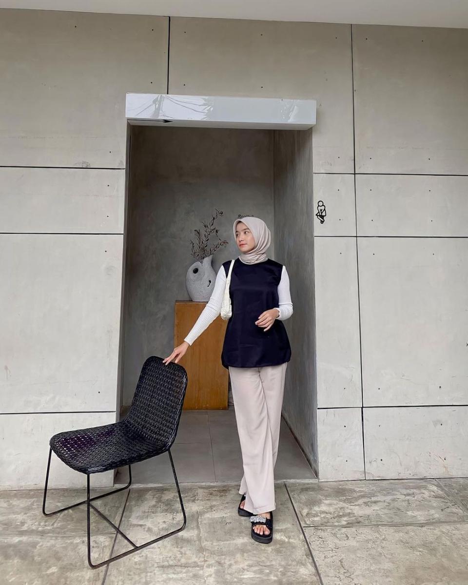 Potret OOTD (Instagram.com/bbyjiangel_)