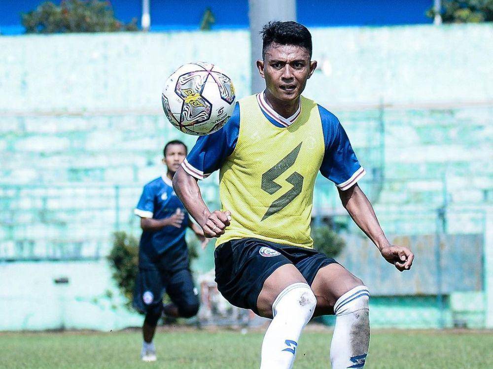 Dedik Setiawan (instagram.com/aremafcofficial)