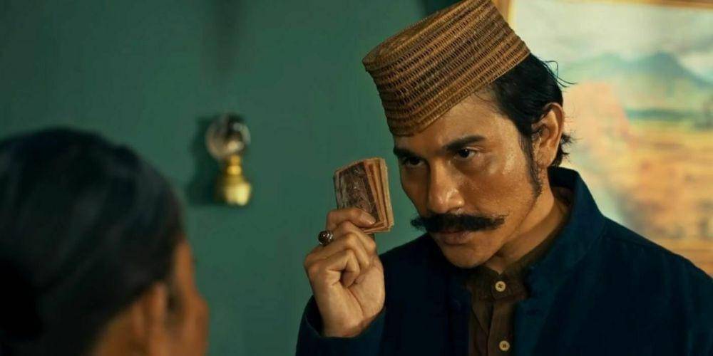 dok. Falcon Black/Bayi Ajaib