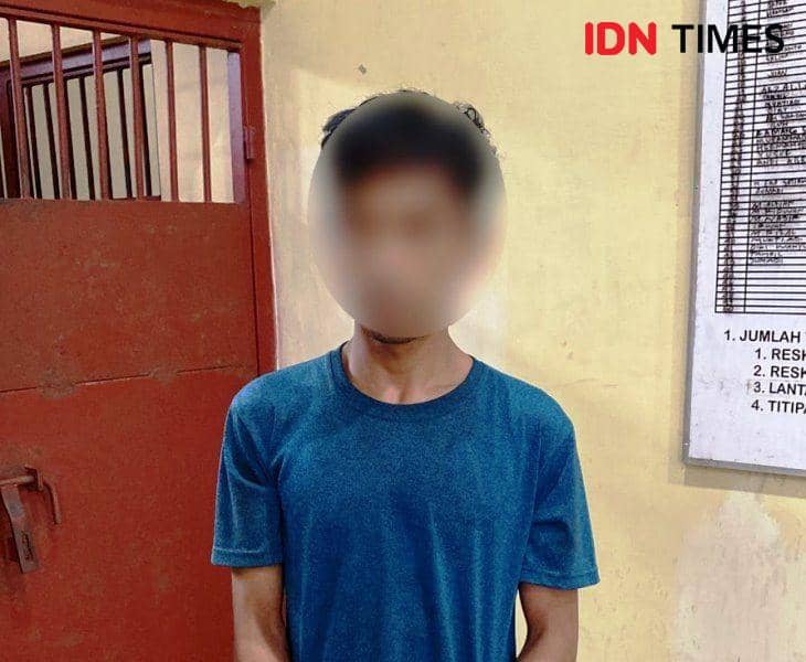 Tersangka JGK saat berada di Polres PPU (IDN Times/Ervan)