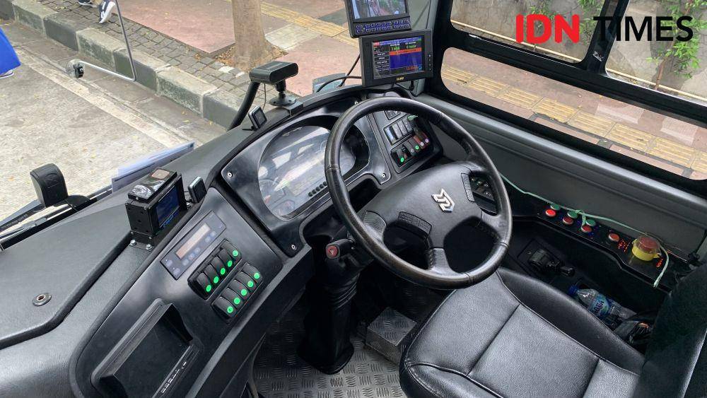 Kokpit bus listrik MAB (IDN Times/Fadhliansyah)