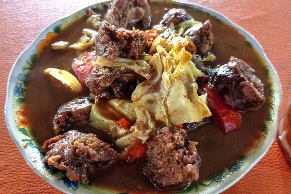 3 Rekomendasi Tongseng Kambing Terenak di Surabaya, Dagingnya Empuk!