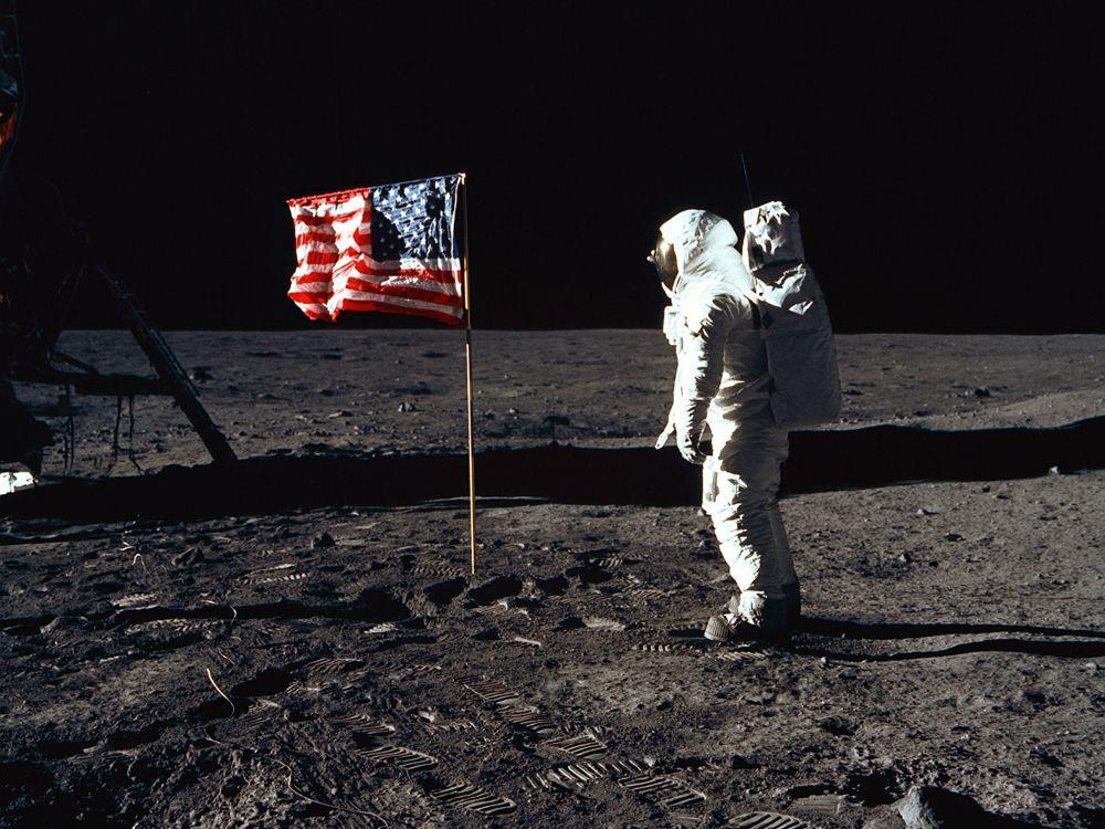 ilustrasi astronot (unsplash.com/@nasa)