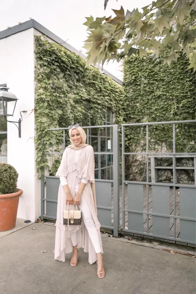 Jaserah (shopltk.com/explore/simplyjaserah)