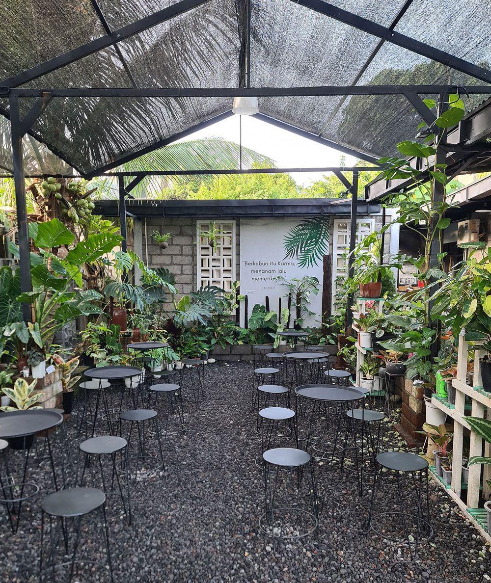 Situasi di Warung Bu Agung Bali Green. (Facebook.com/Warung Bu Agung)