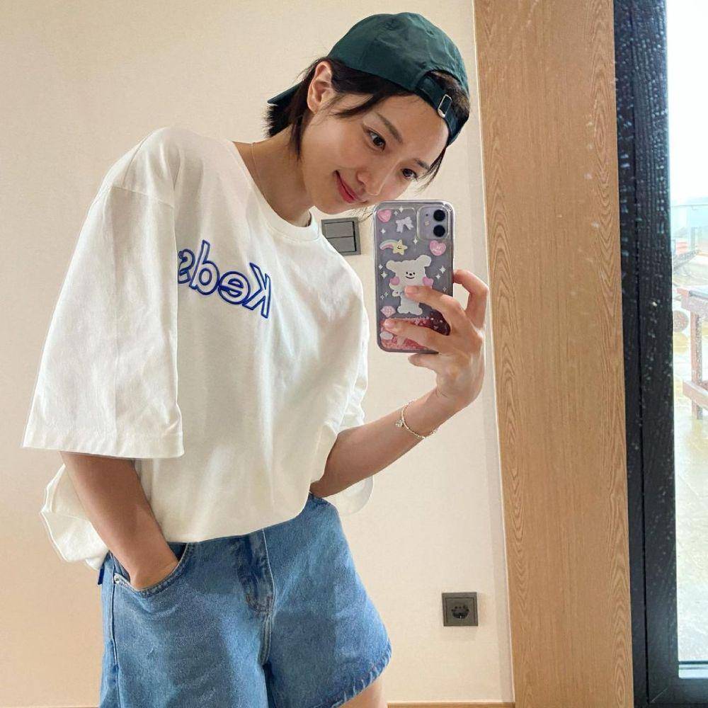 referensi outfit Pyo Ye Jin (instagram.com/yjiinp)