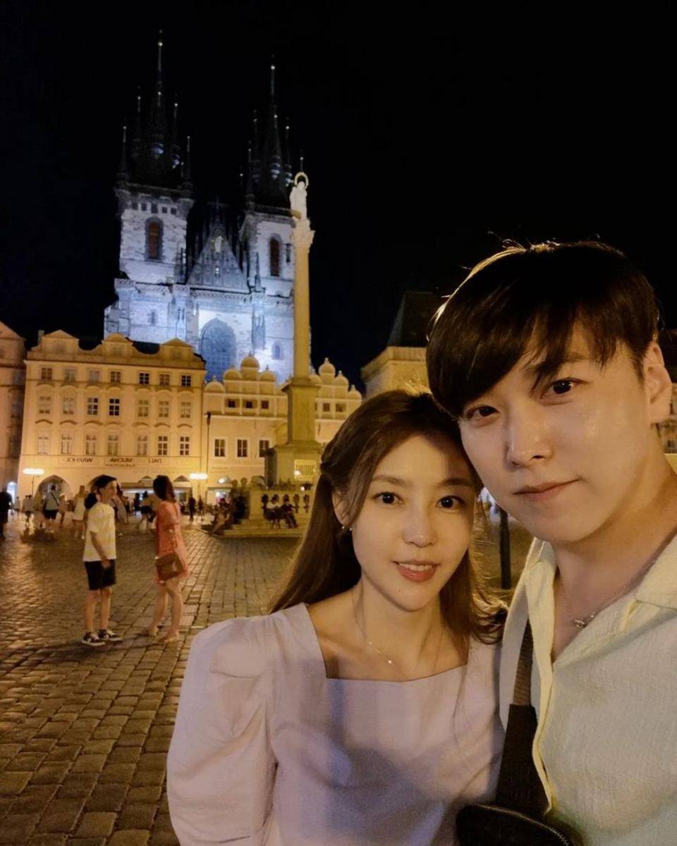 potret Lee Sungmin dan Kim Sa Eun (instagram.com/_liustudio_)