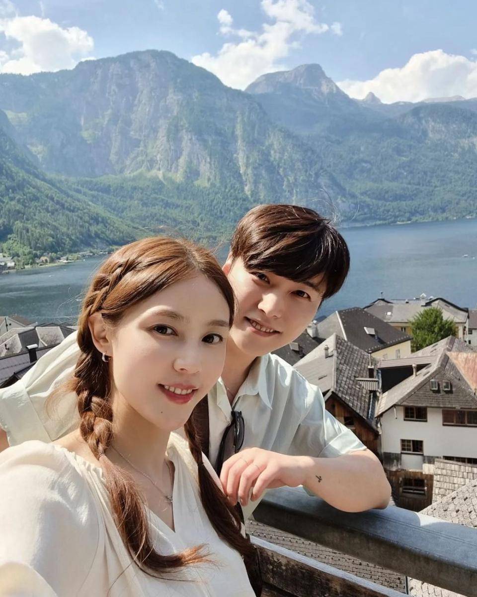 potret Lee Sungmin dan Kim Sa Eun (instagram.com/_liustudio_)