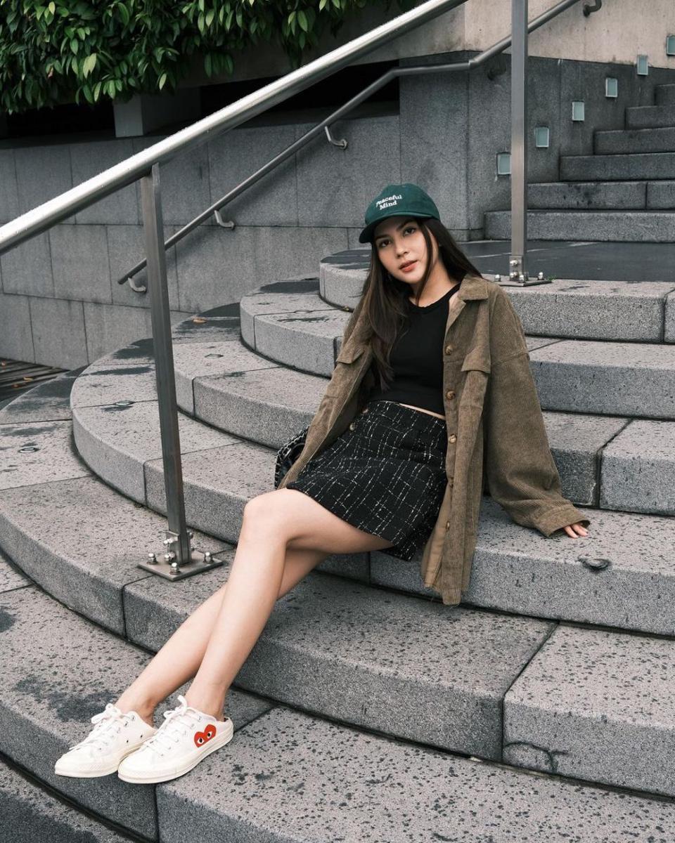 gaya casual ala Jessica Mila (instagram.com/jscmila)