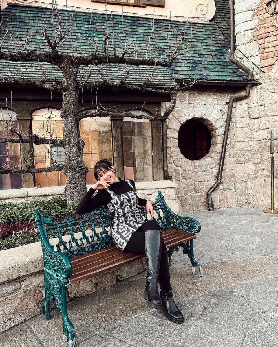 gaya casual ala Jessica Mila (instagram.com/jscmila)