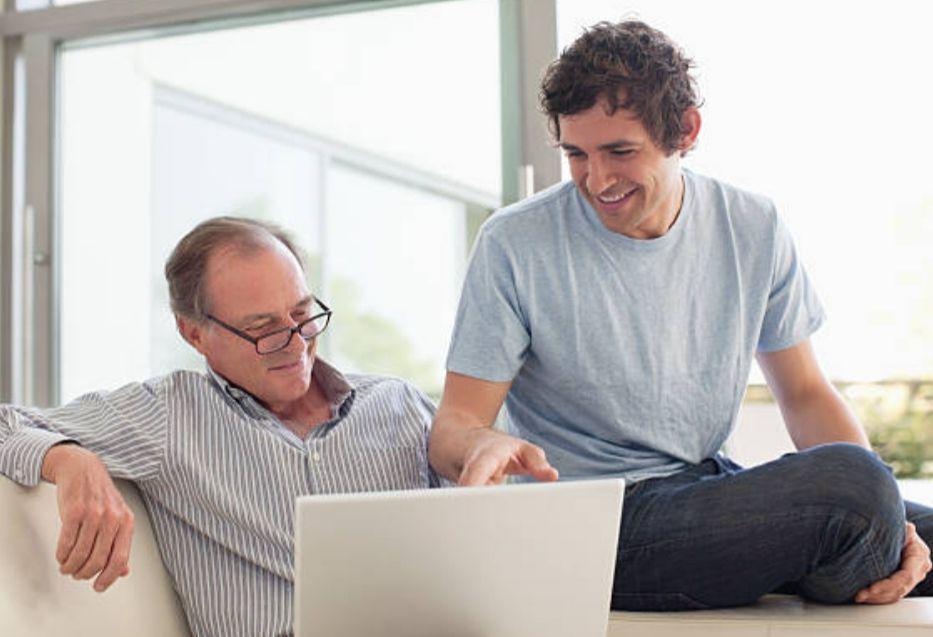 ilustrasi ayah dan anak (istockphoto.com/Sam Edwards)