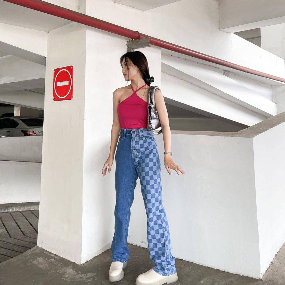 Nazwa Adinda (instagram.com/nazwaadinda_)