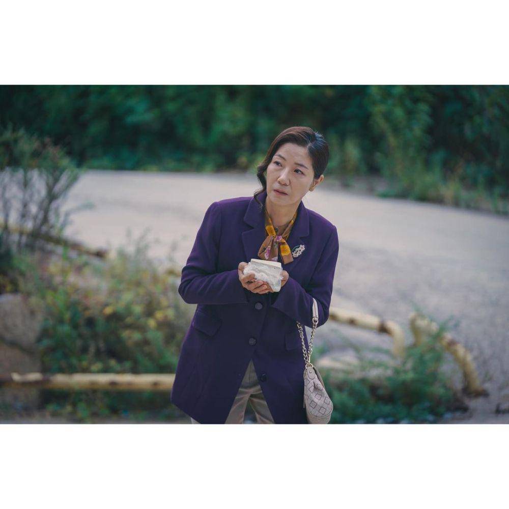 potret karakter Park Sung Ae di drakor The Good Bad Mother (instagram.com/quantumenm_official)
